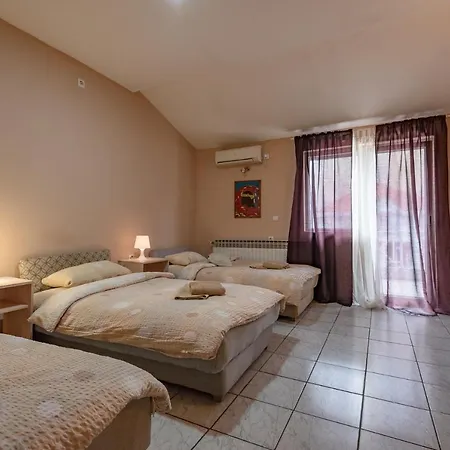 Bebinac Bed & Breakfast 3*